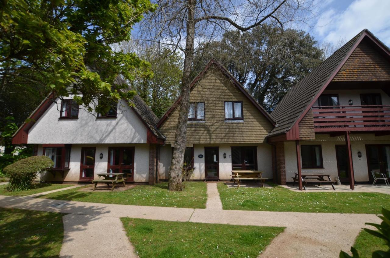 37 Trevithick Court, Tolroy Manor Villa เฮล ภายนอก รูปภาพ